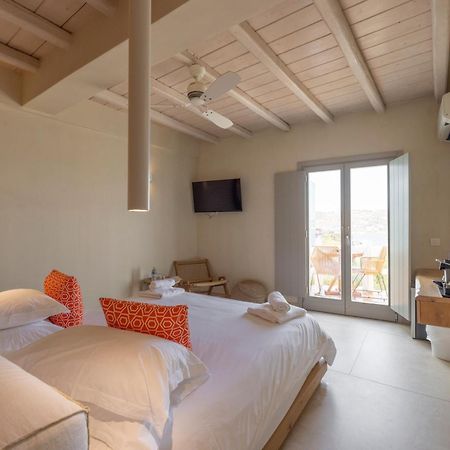 Legacy Suites Mykonos Town Exterior photo